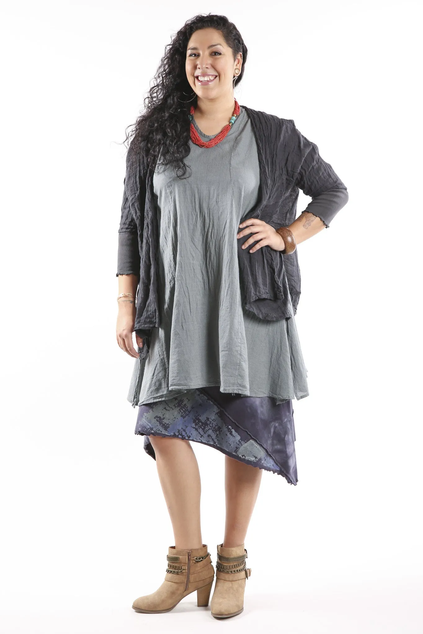 5253-Linen Crinkle Swing Cardi Black-U