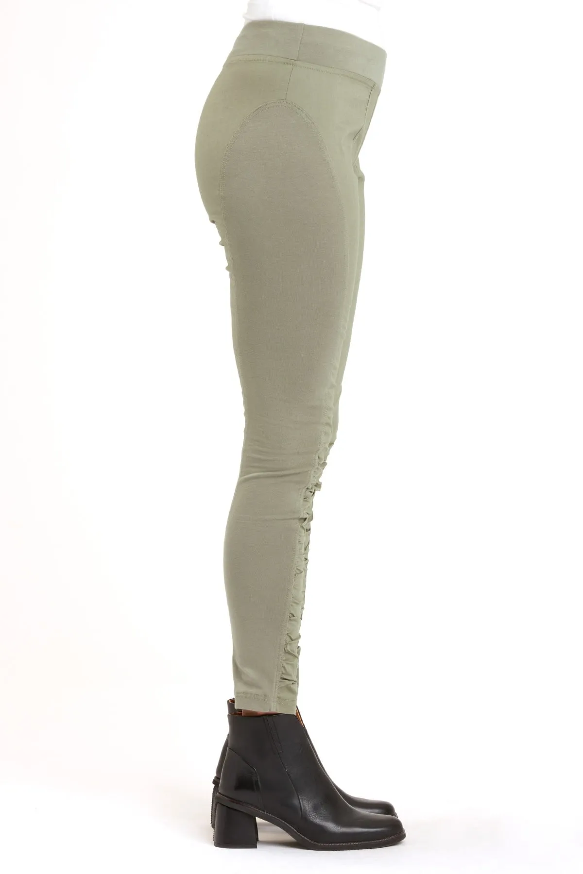 Alexa Legging