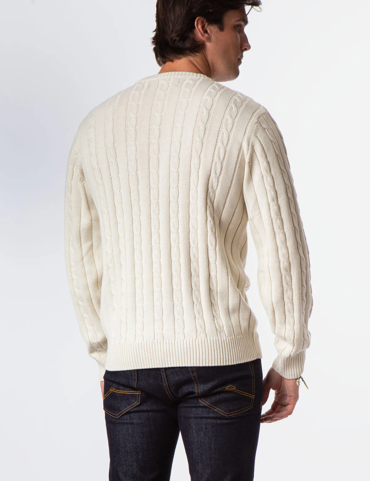 ALL OVER CABLE CREW NECK SWEATER