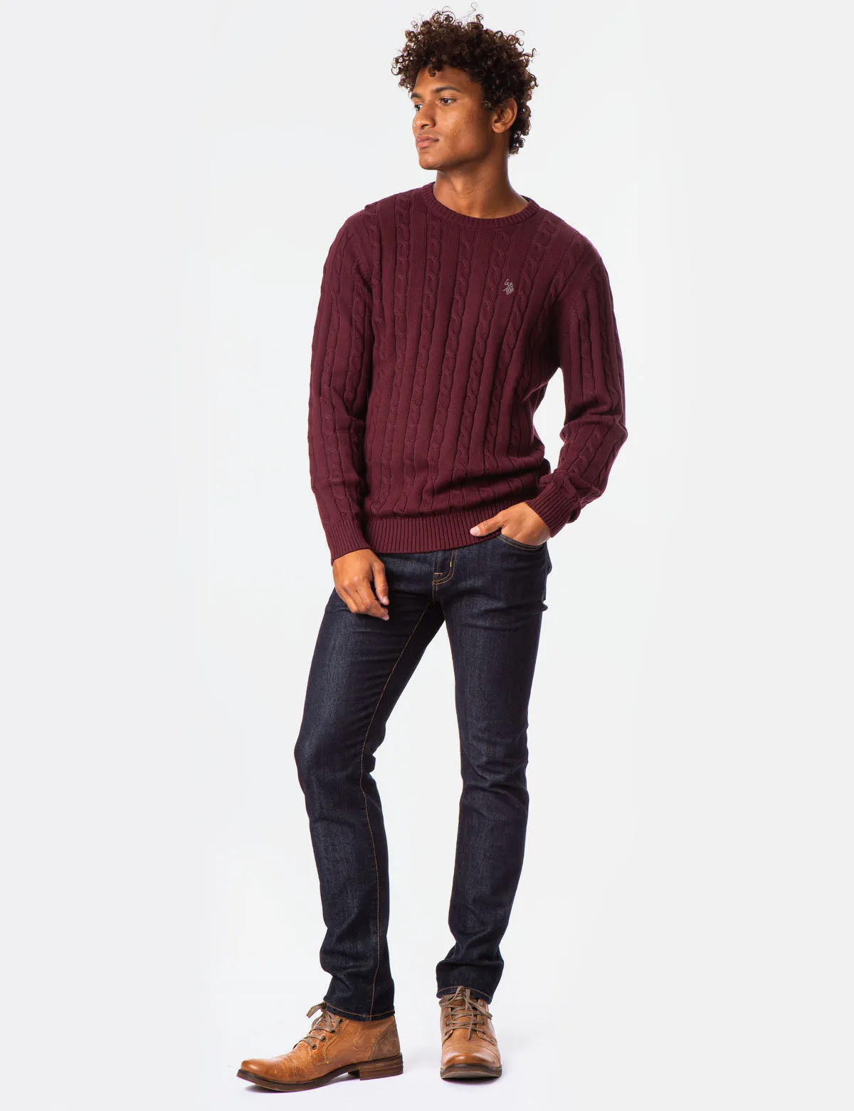 ALL OVER CABLE CREW NECK SWEATER