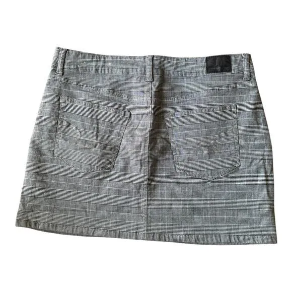 American Eagle High Rise Mini stretch skirts plaid black bundle of 2 size 12