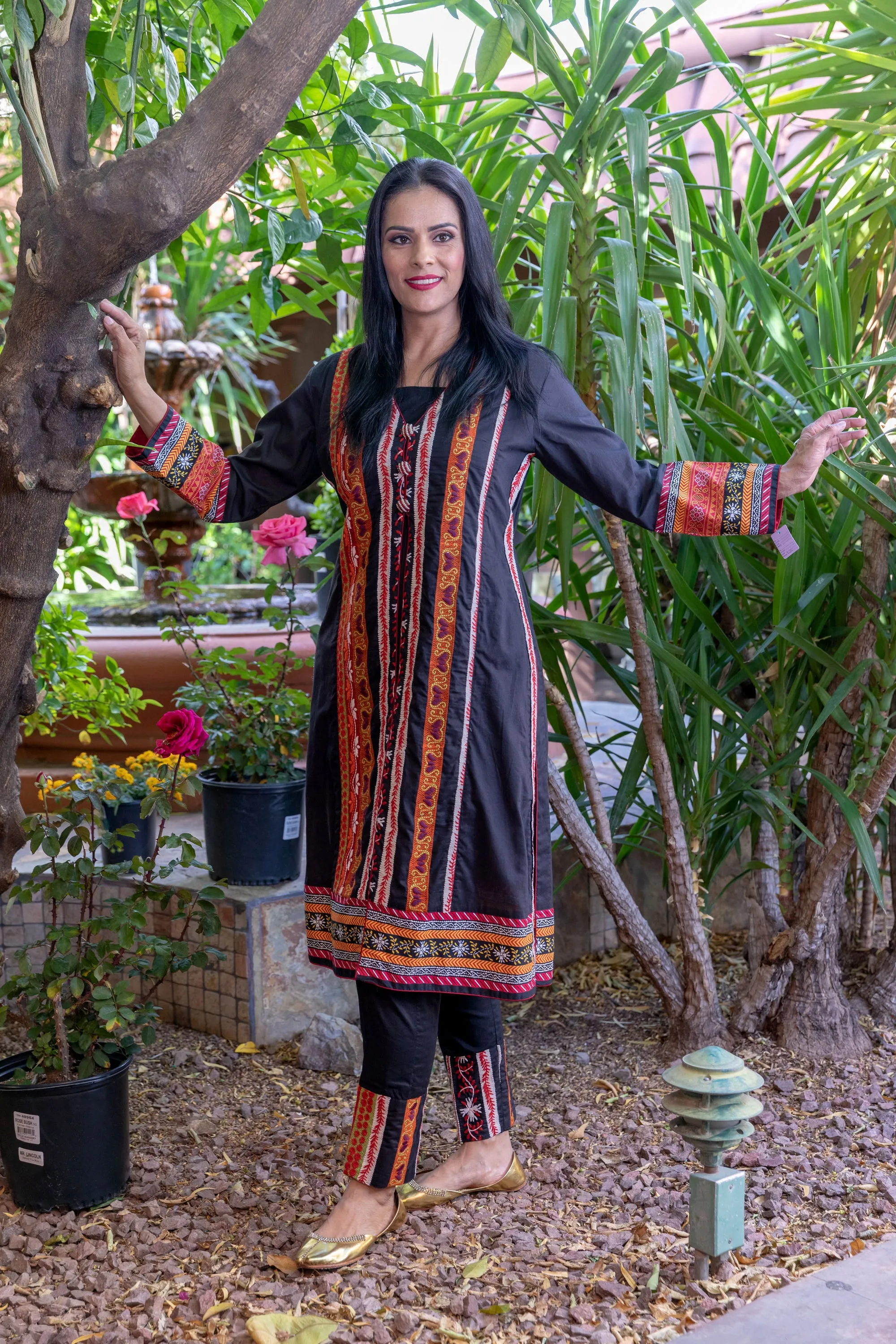 Black Cotton Embroidery Suit Salwar Kameez