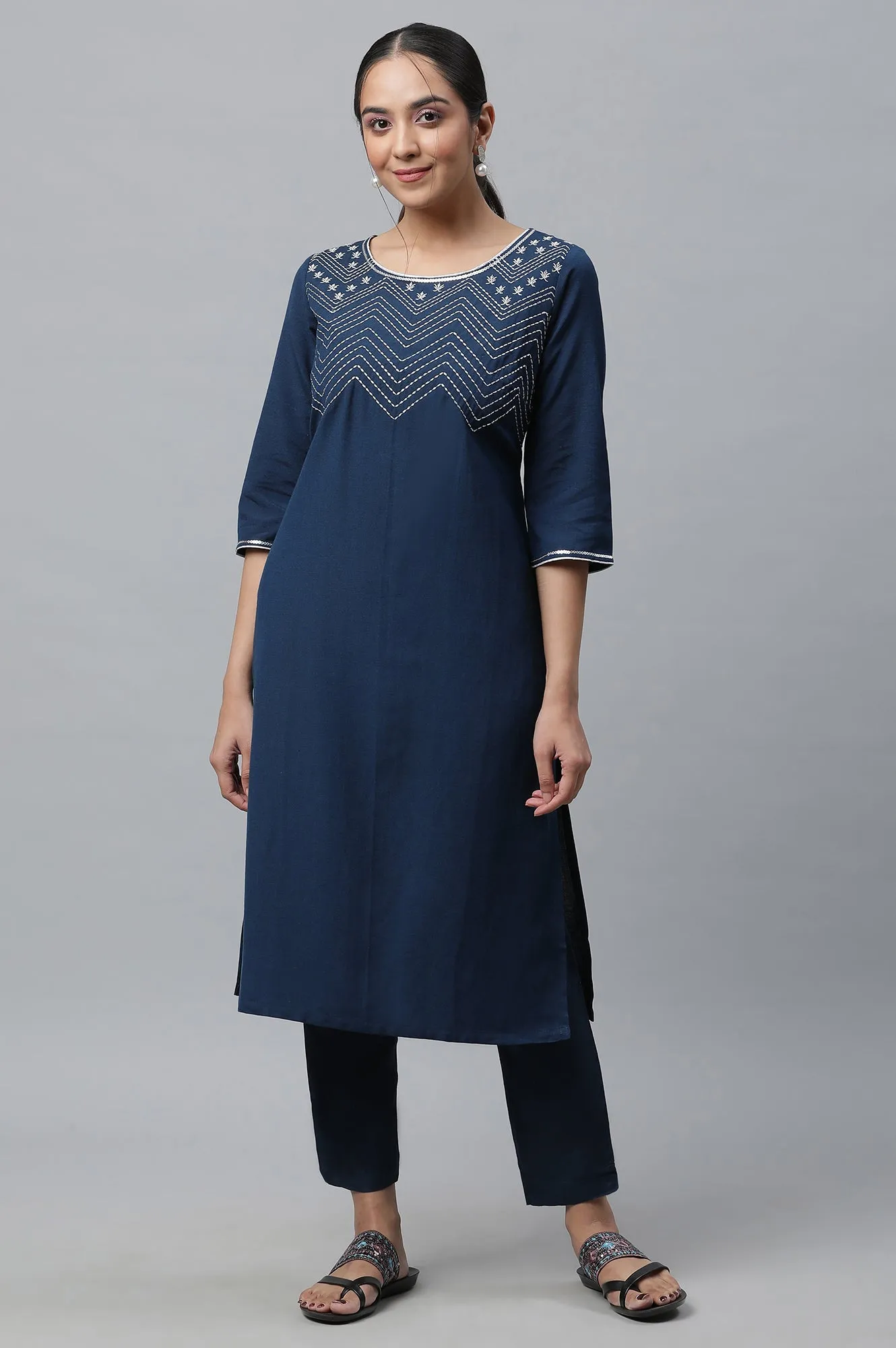 Blue Embellished Kurta and Trousers Set