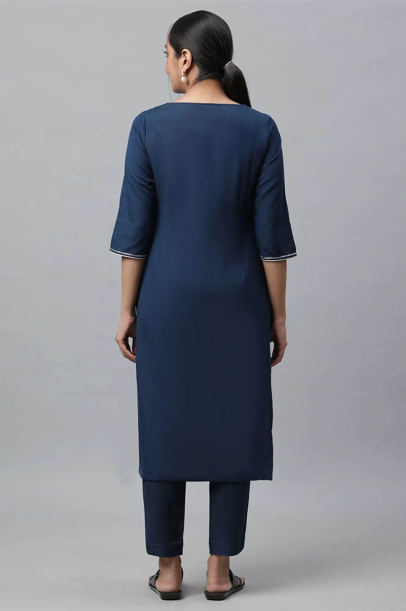 Blue Embellished Kurta and Trousers Set