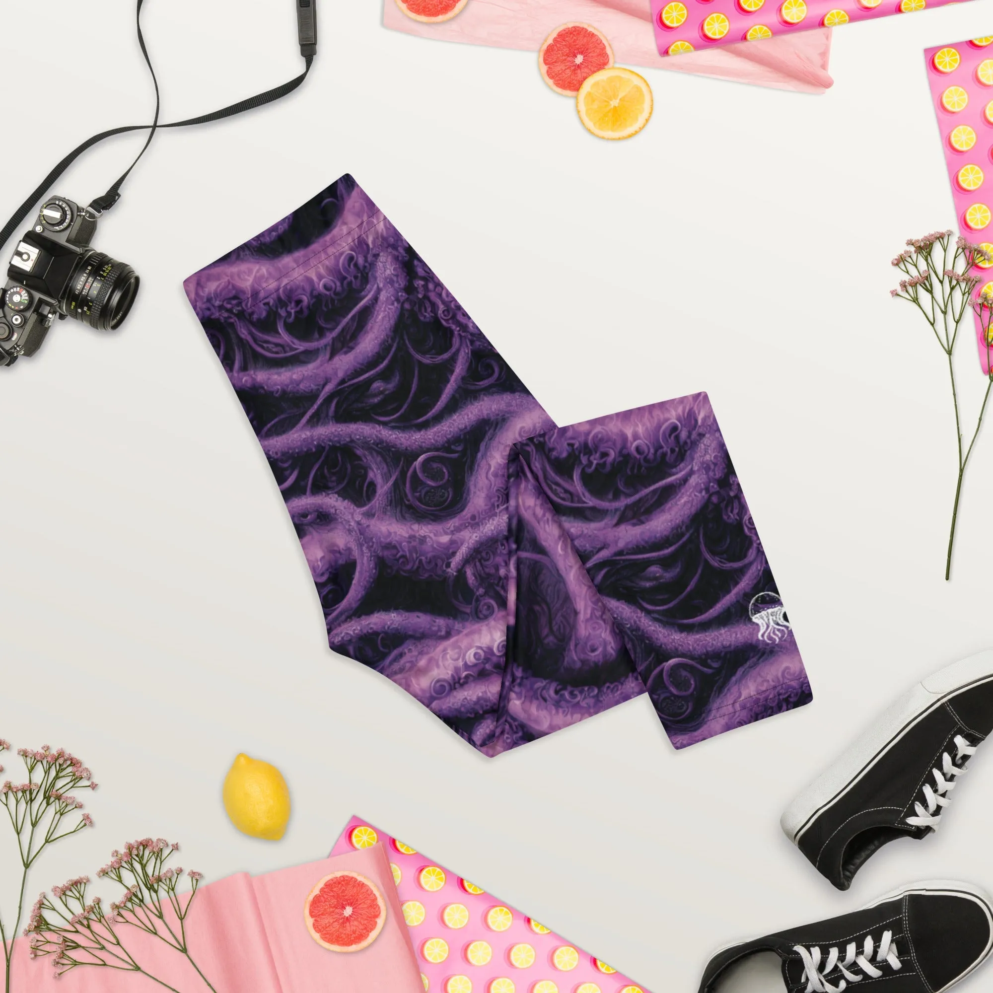 Capri Leggings - Void Reach