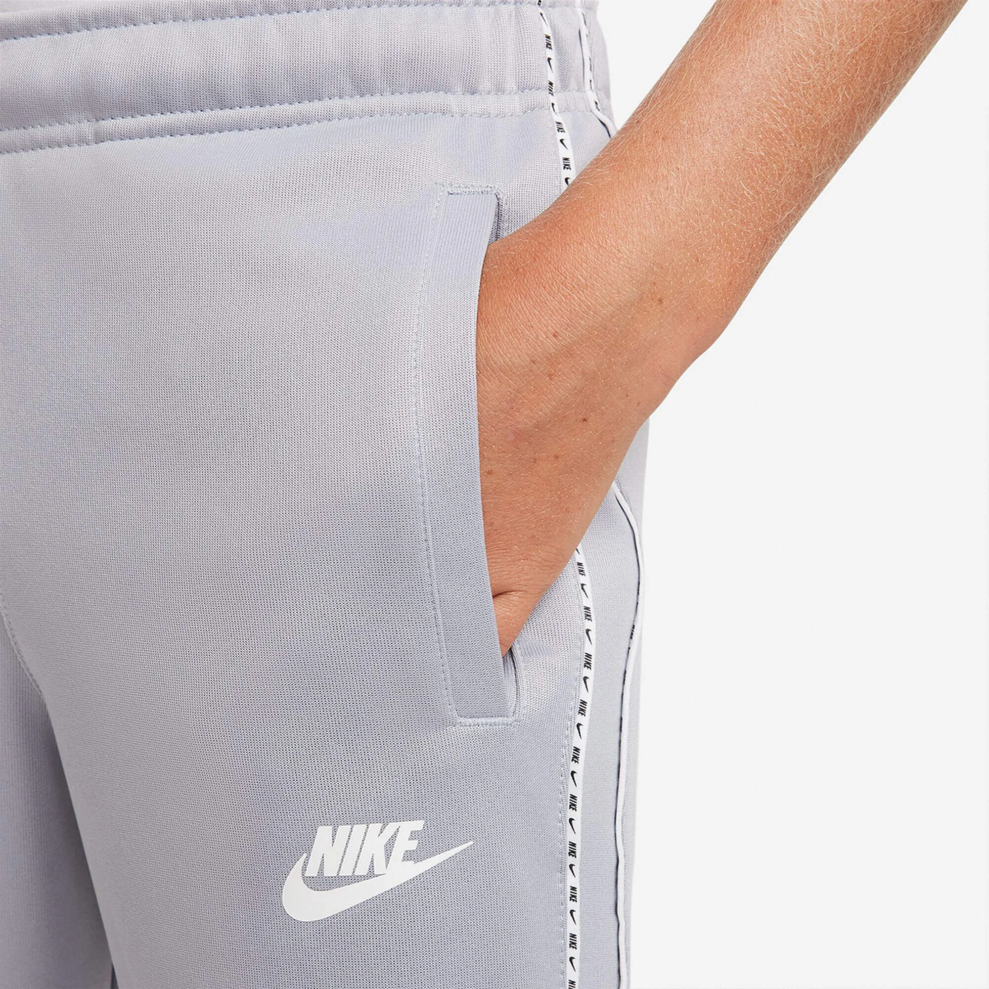 Detské tepláky Nike Older Boys Repeat Fleece Pants Grey Junior šedé