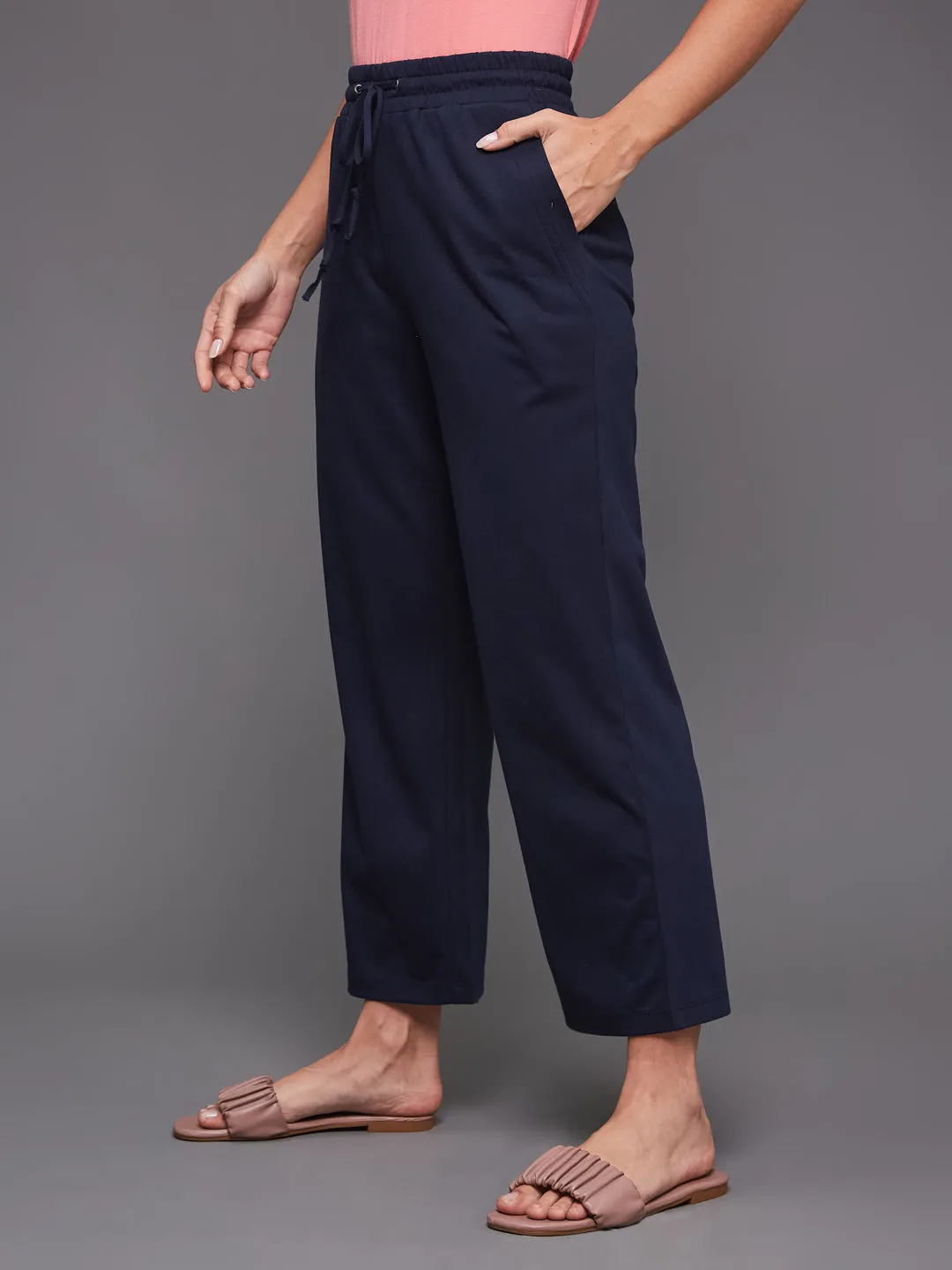 EYELET DRAWSTRING BOTTOM- NAVY