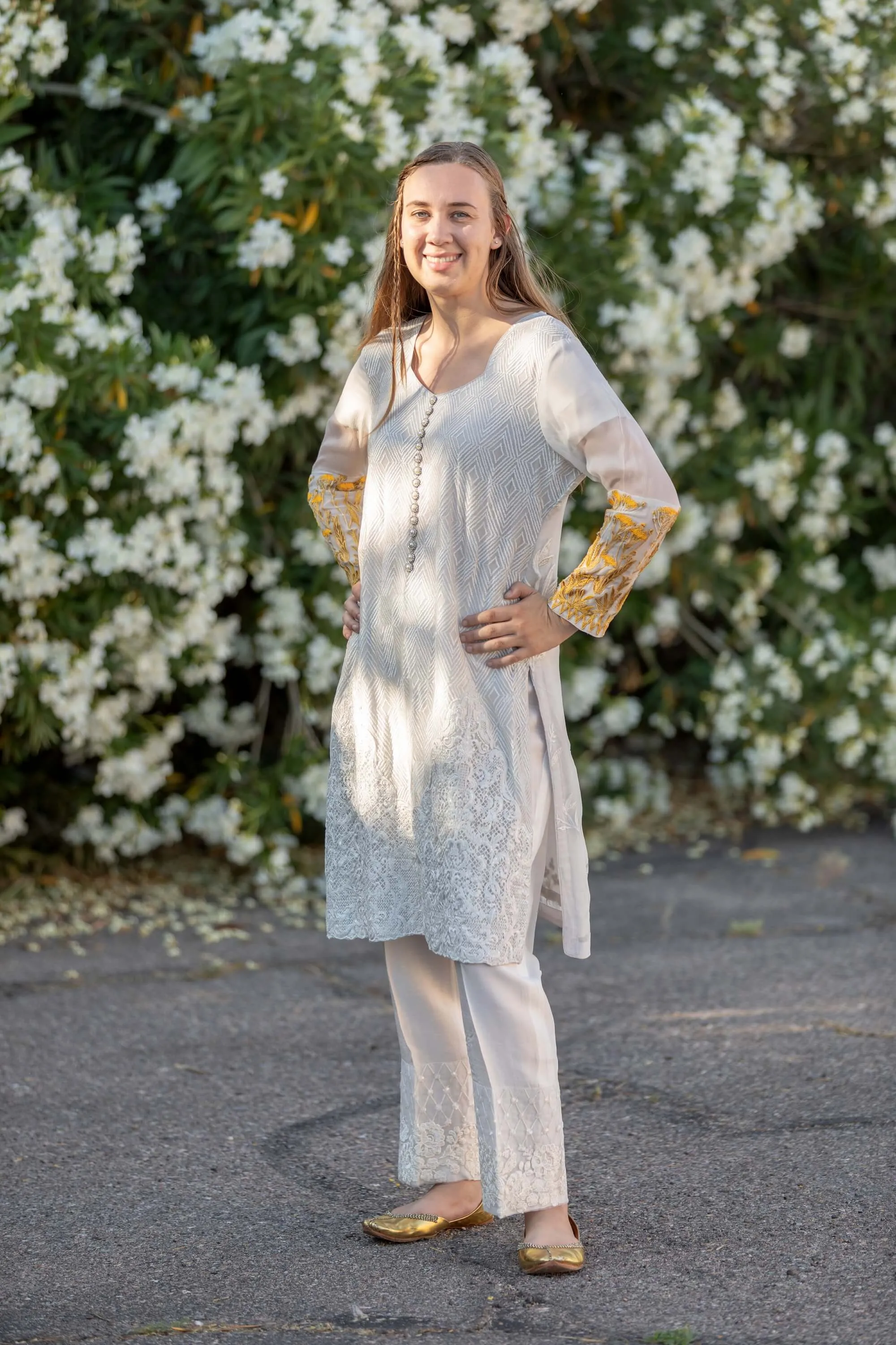 Gray Chiffon Embroidery Suit