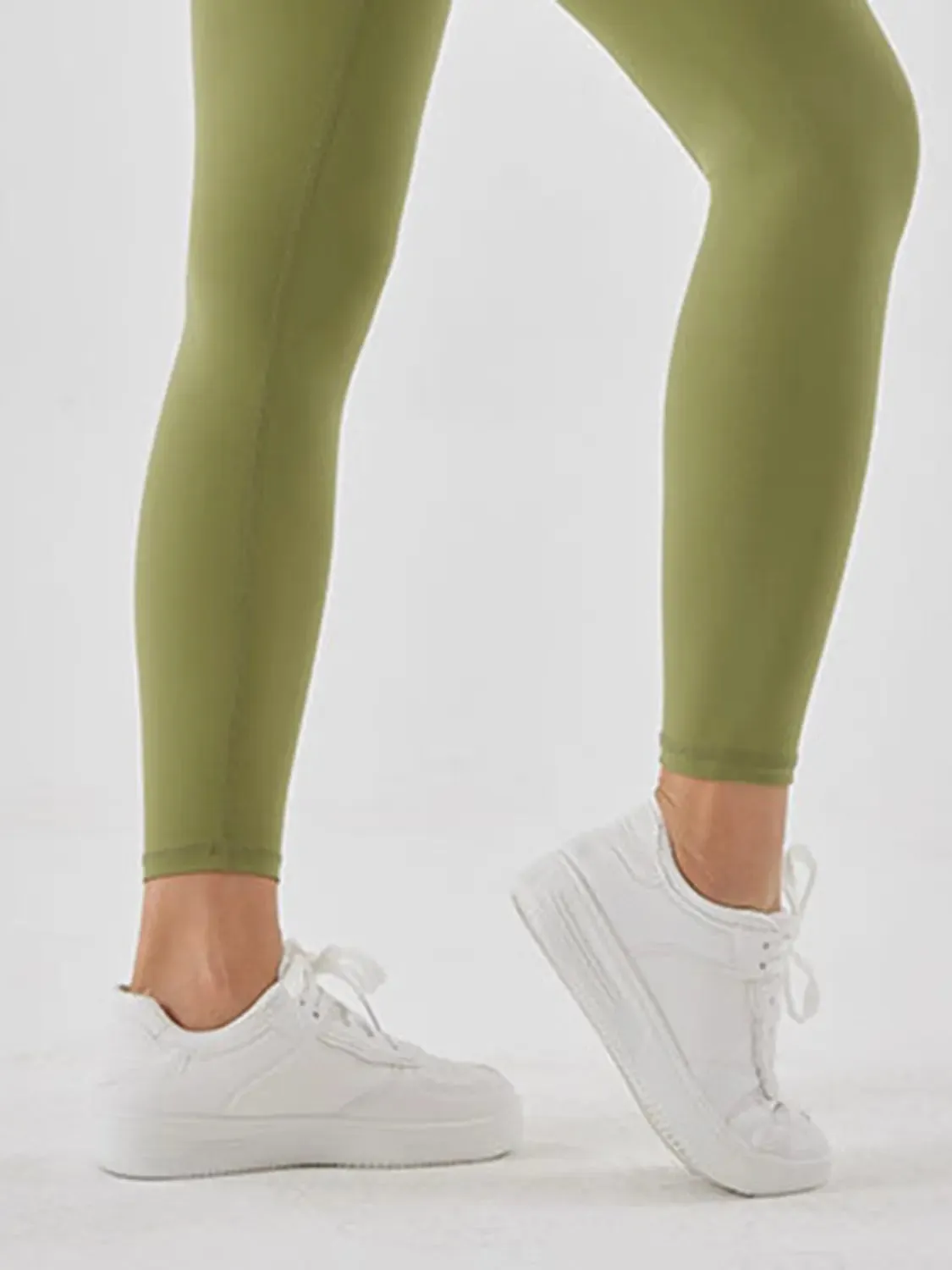 'Iluka' Wide Waistband Leggings