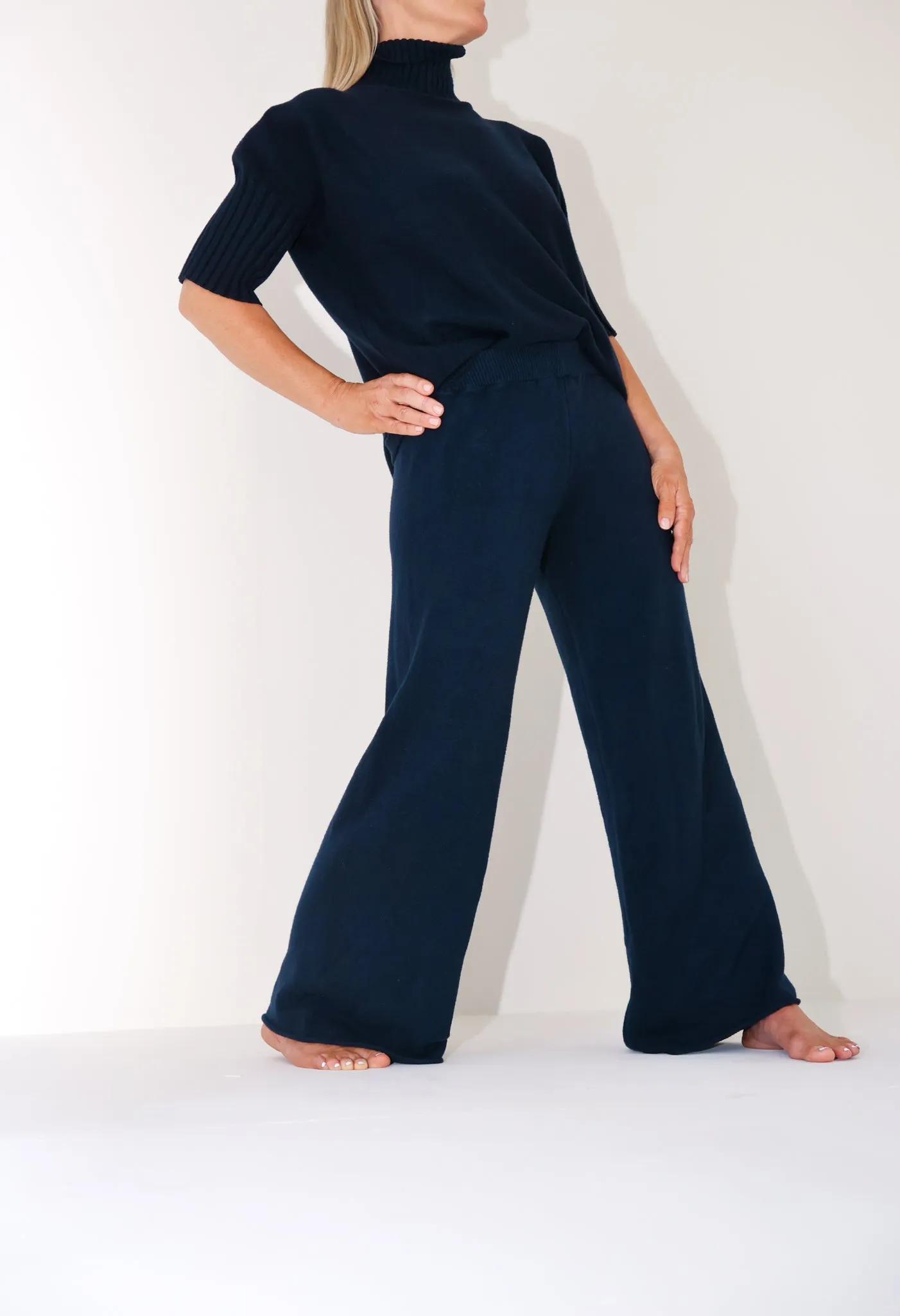 KNIT COZY FLARED PANT