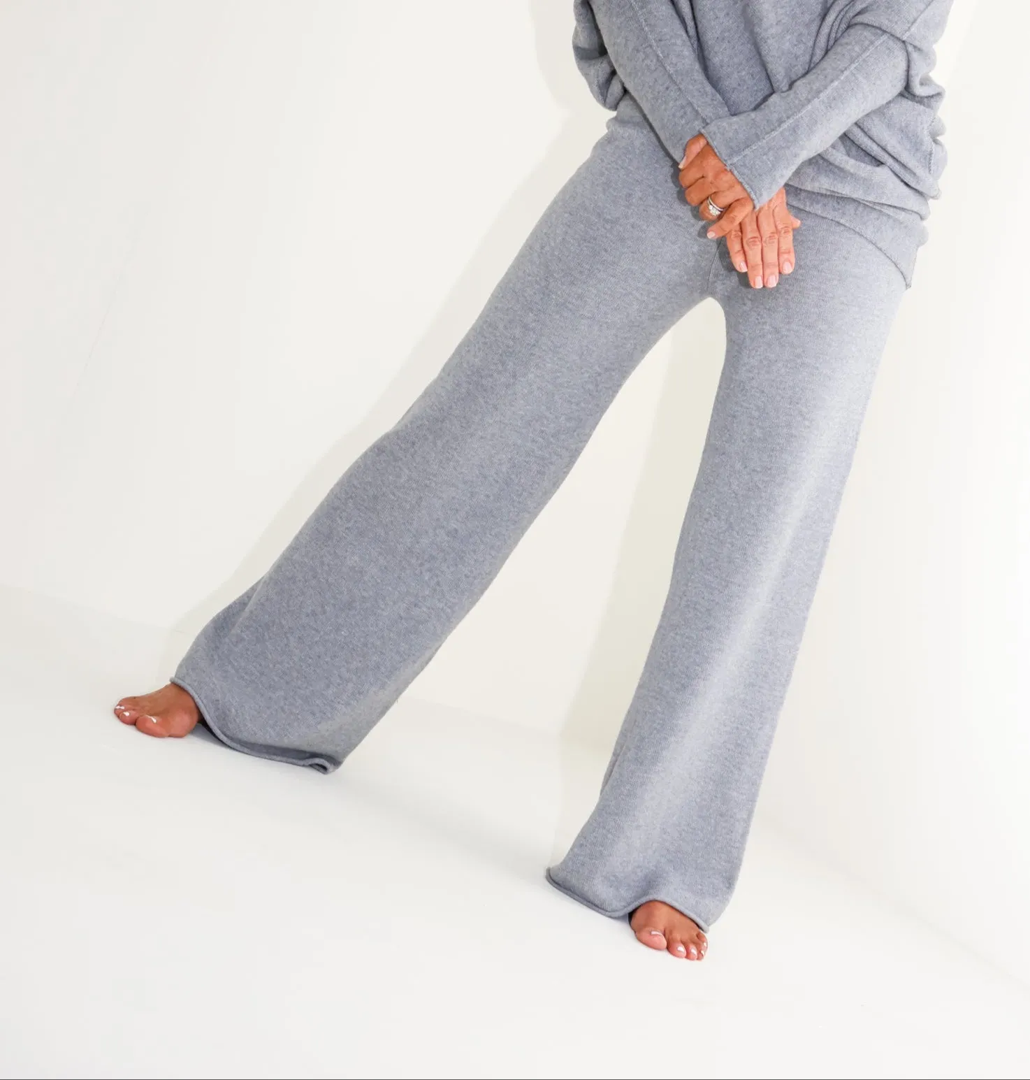KNIT COZY FLARED PANT
