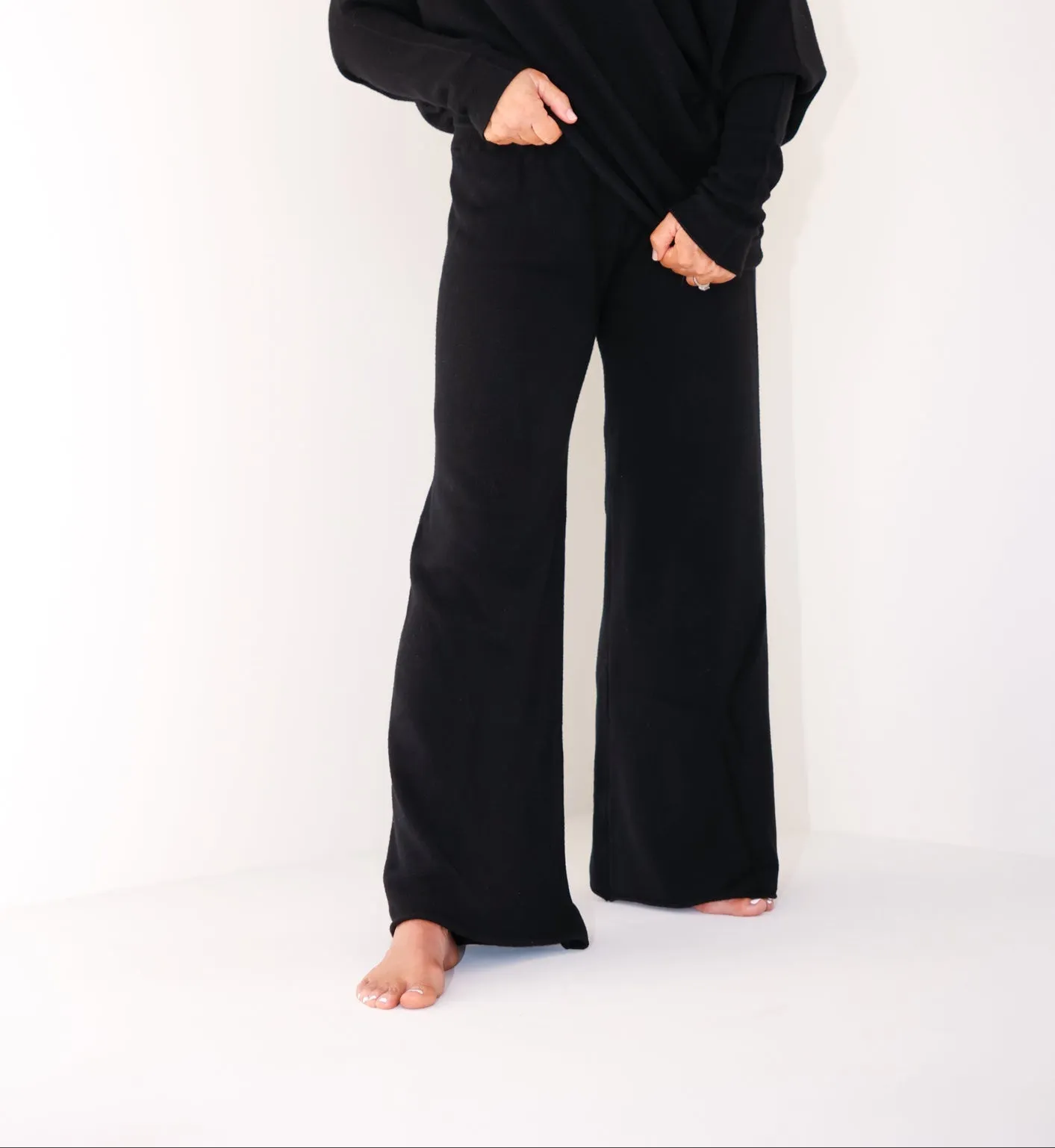 KNIT COZY FLARED PANT