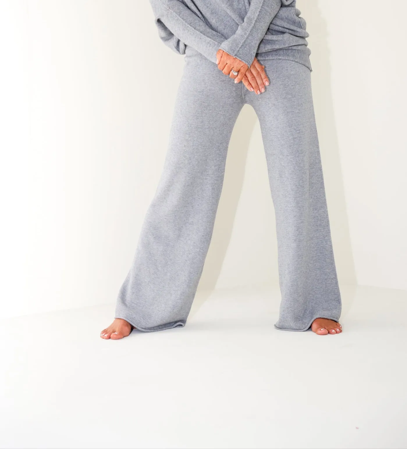 KNIT COZY FLARED PANT