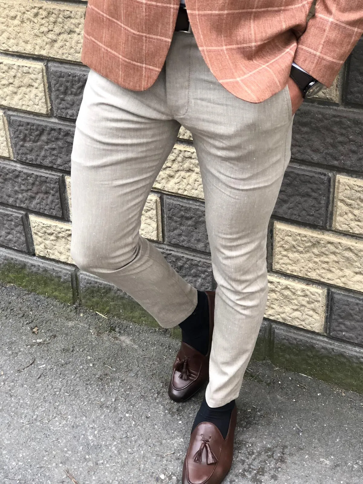 Knot Beige Slim Linen Pants for Every Occasion