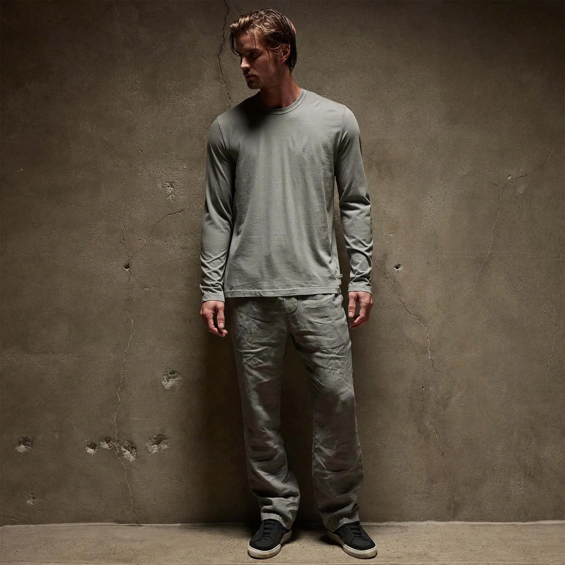 Long Sleeve Crew Neck - Silver Grey Pigment