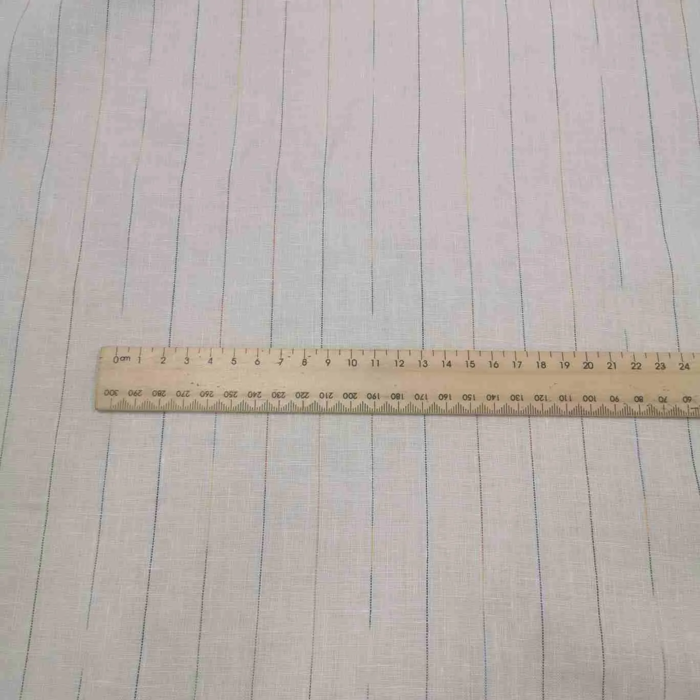 Luxor Linen, White - 1/4 metre