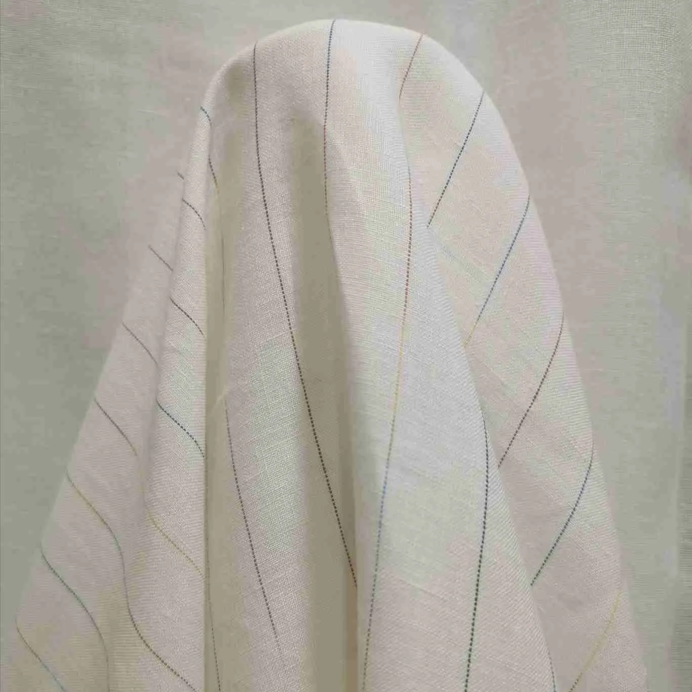 Luxor Linen, White - 1/4 metre