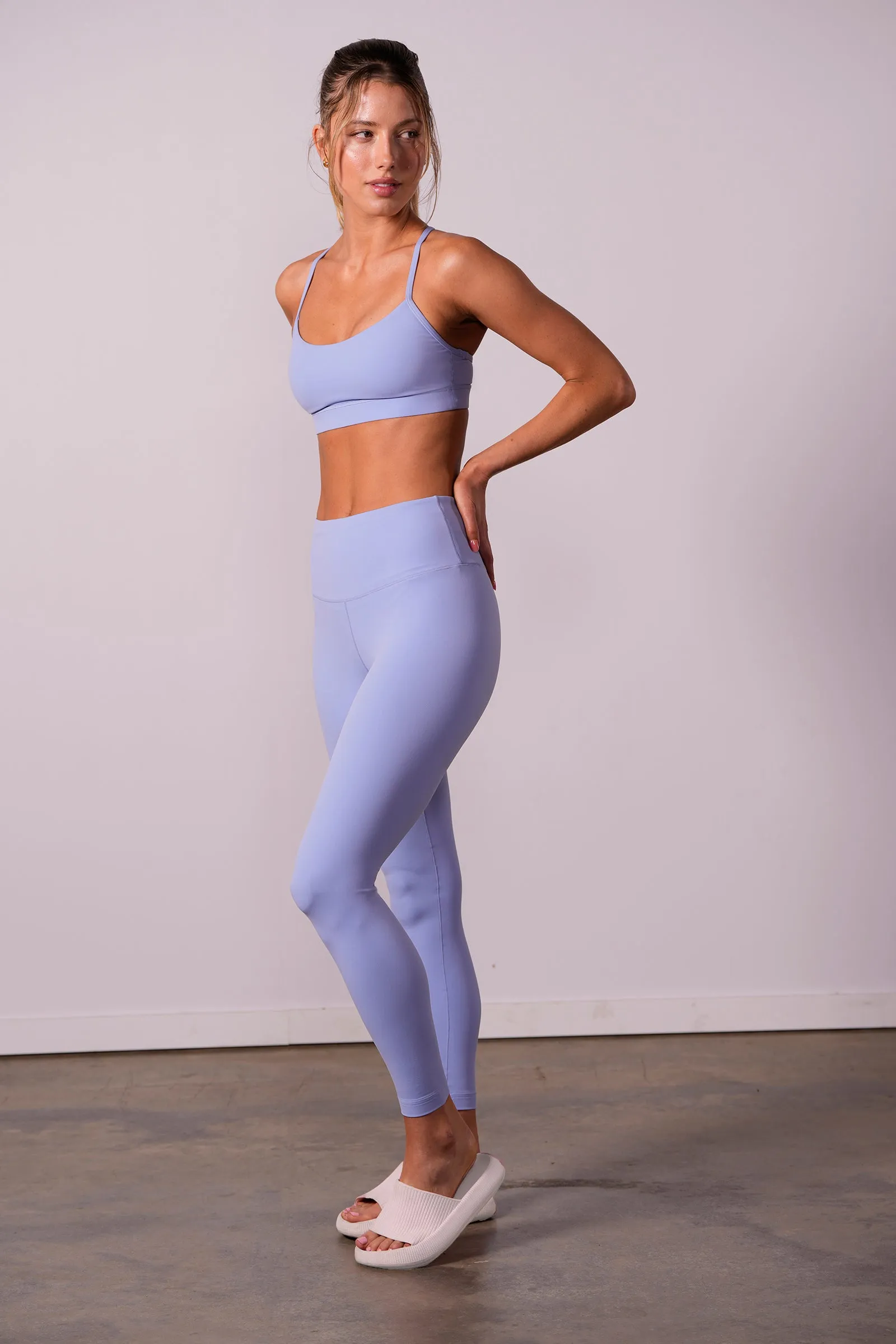 Member Exclusive: Women's Studio Leggings