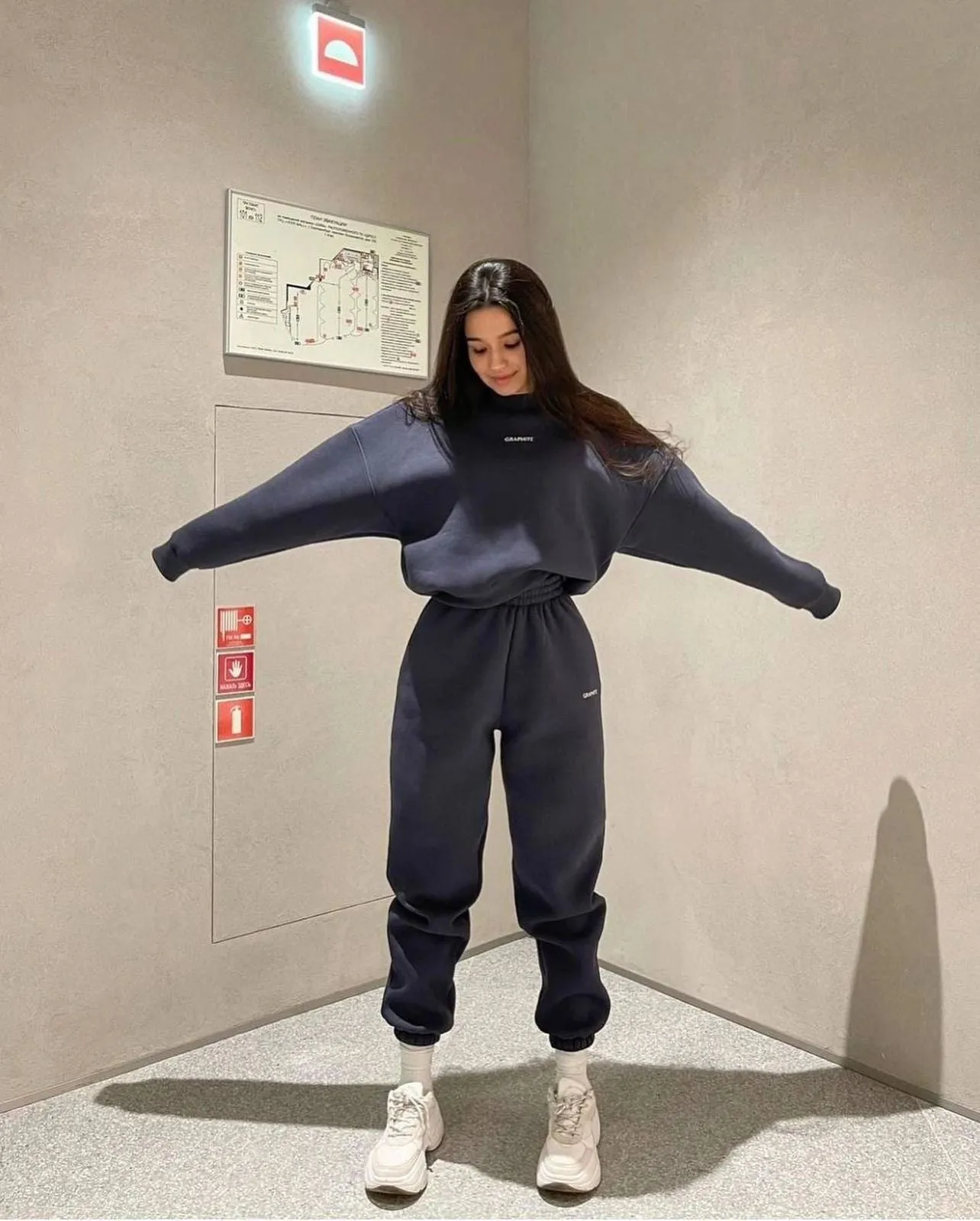Minimalist Casual Hoodie and Jogger Pants Two-Piece Set