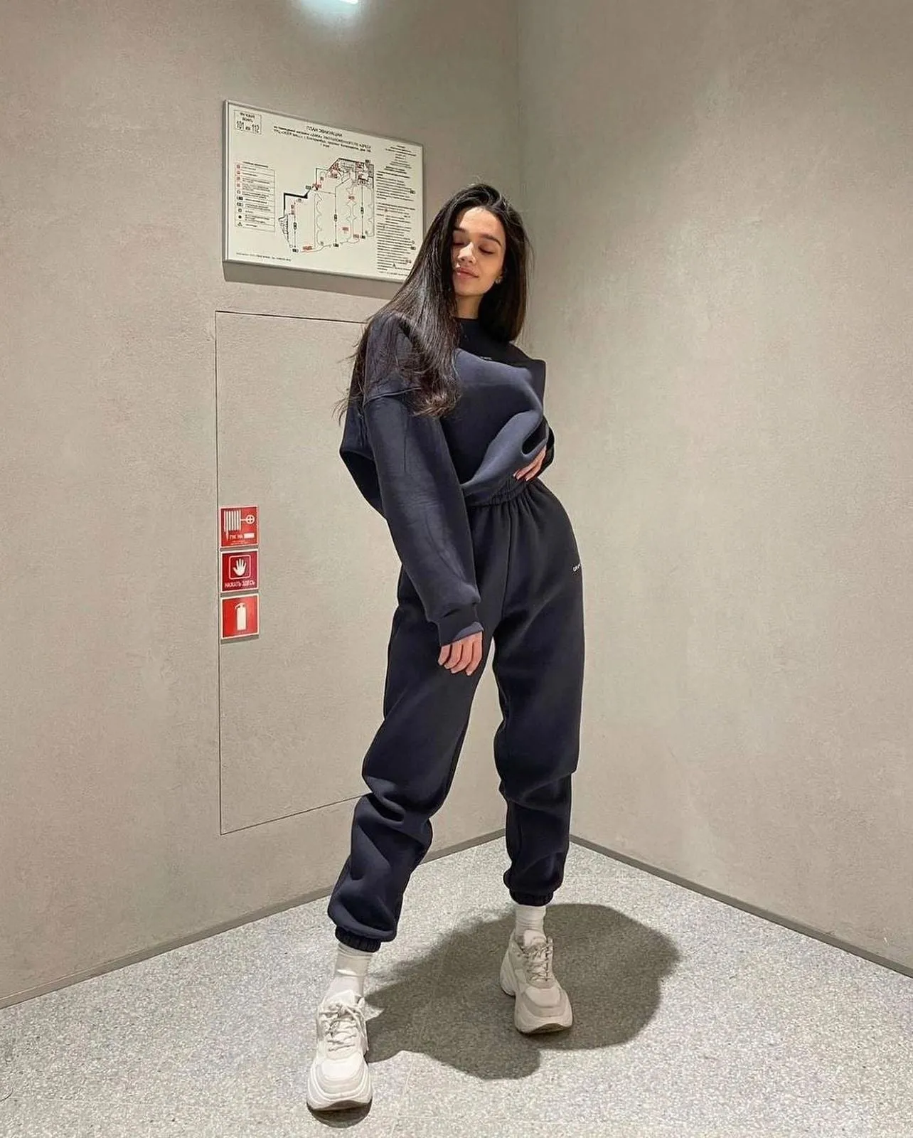 Minimalist Casual Hoodie and Jogger Pants Two-Piece Set