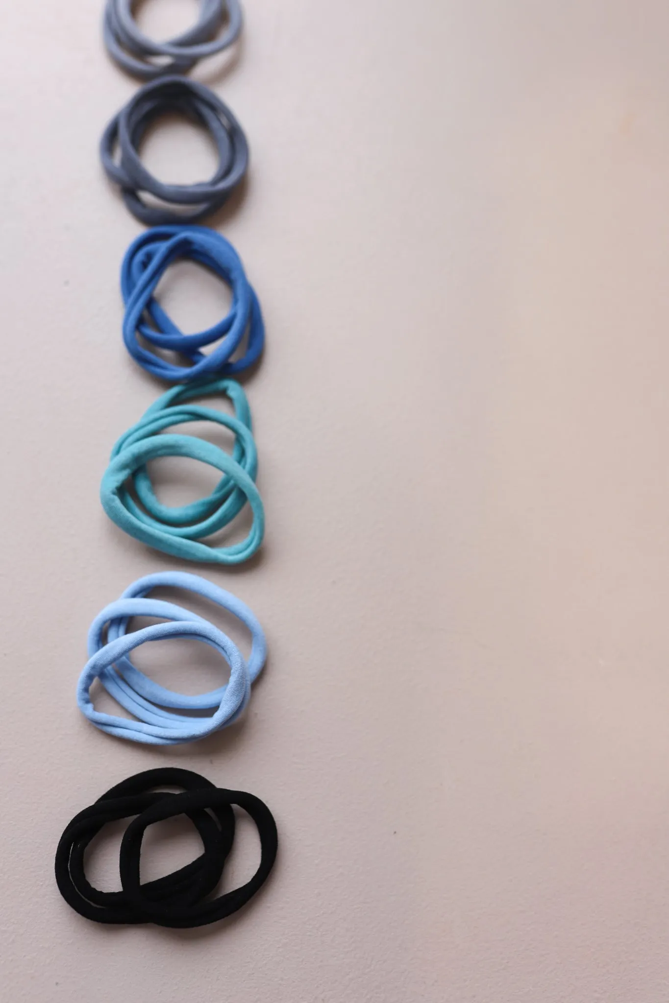 NO CREASE HAIR TIES (pack of 3)