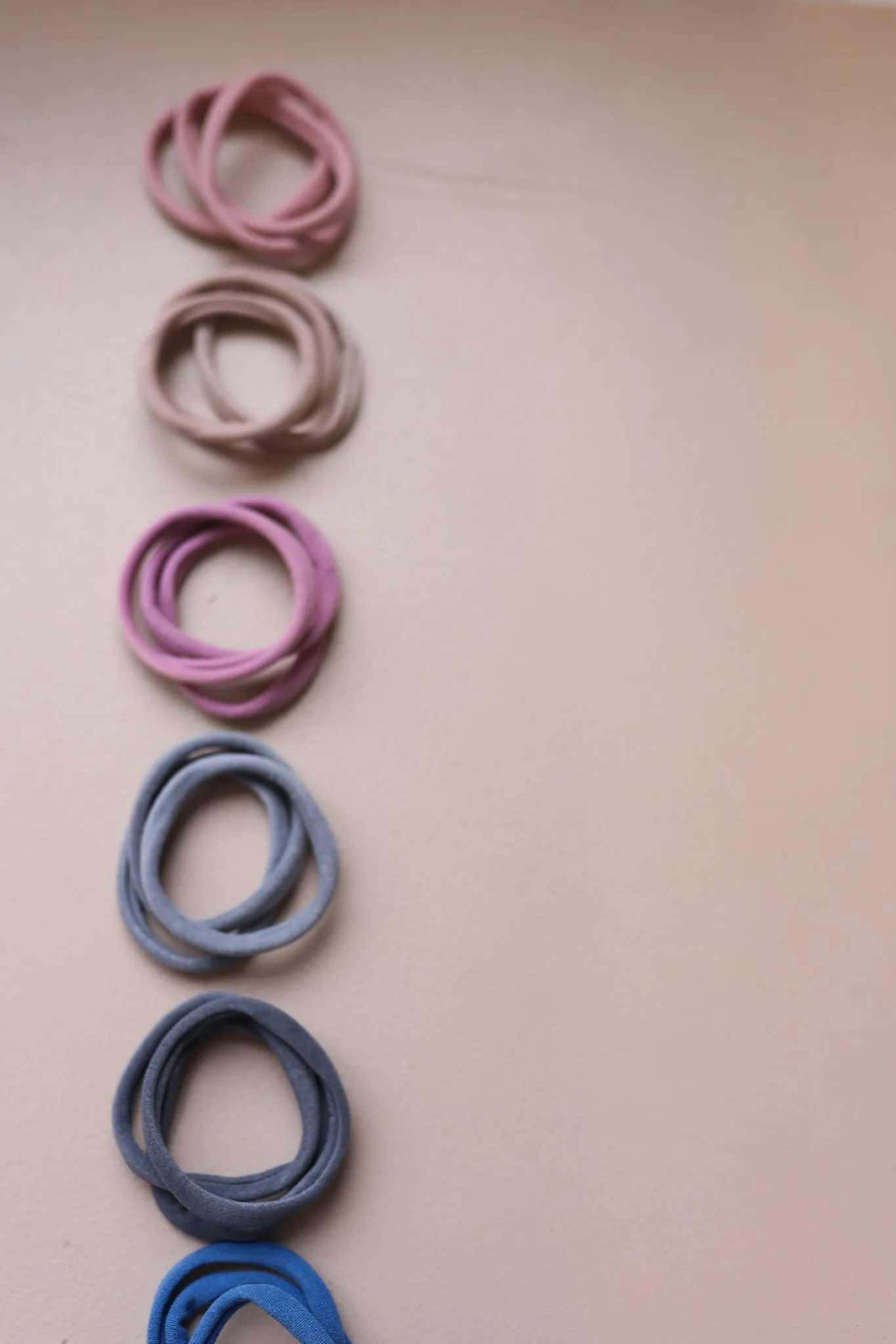 NO CREASE HAIR TIES (pack of 3)