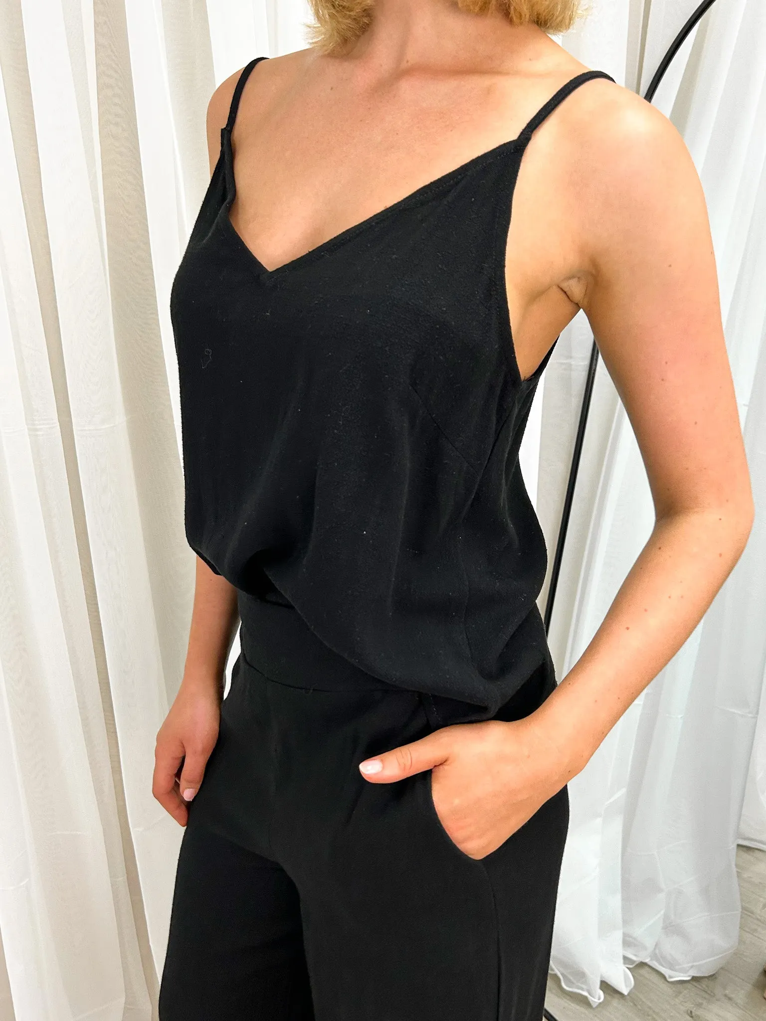 NOOSA LINEN CAMI - BLACK