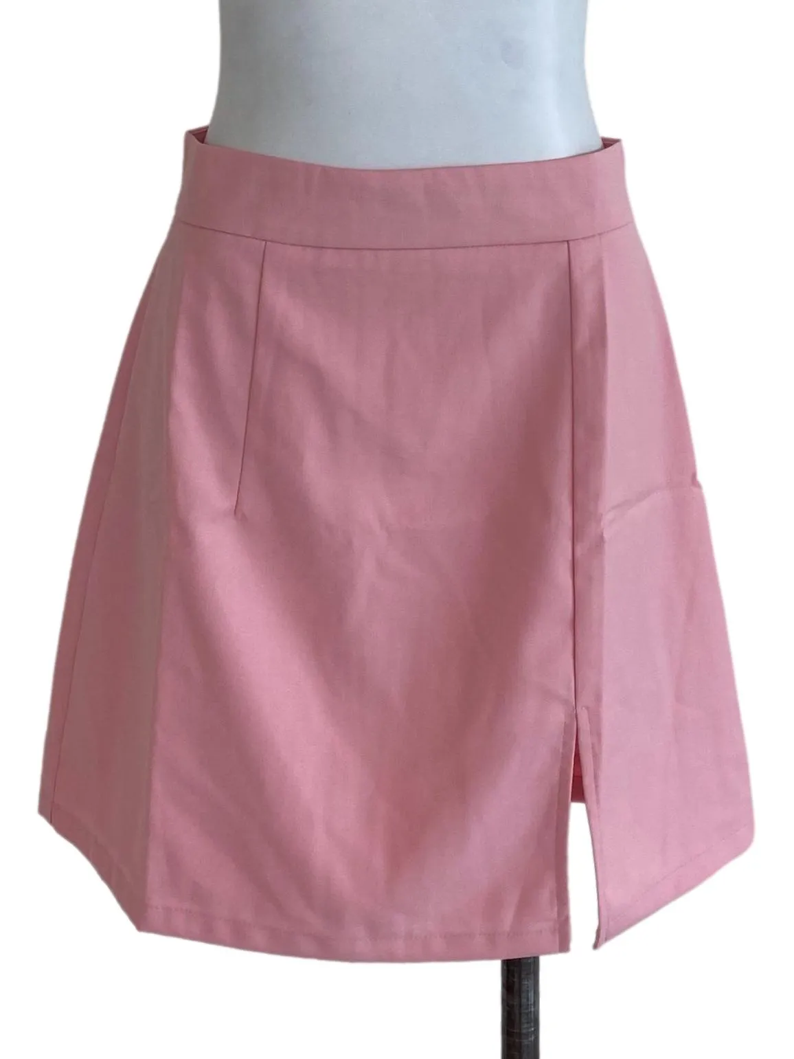 Pink Plain Short Skirt
