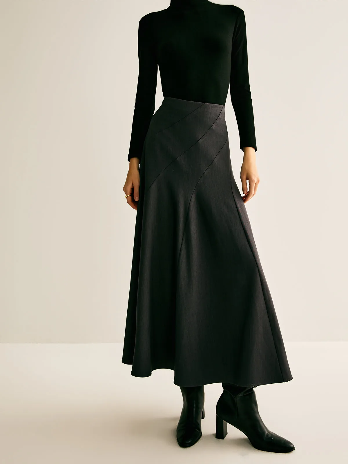 Piping Pleated Zipper Skirt