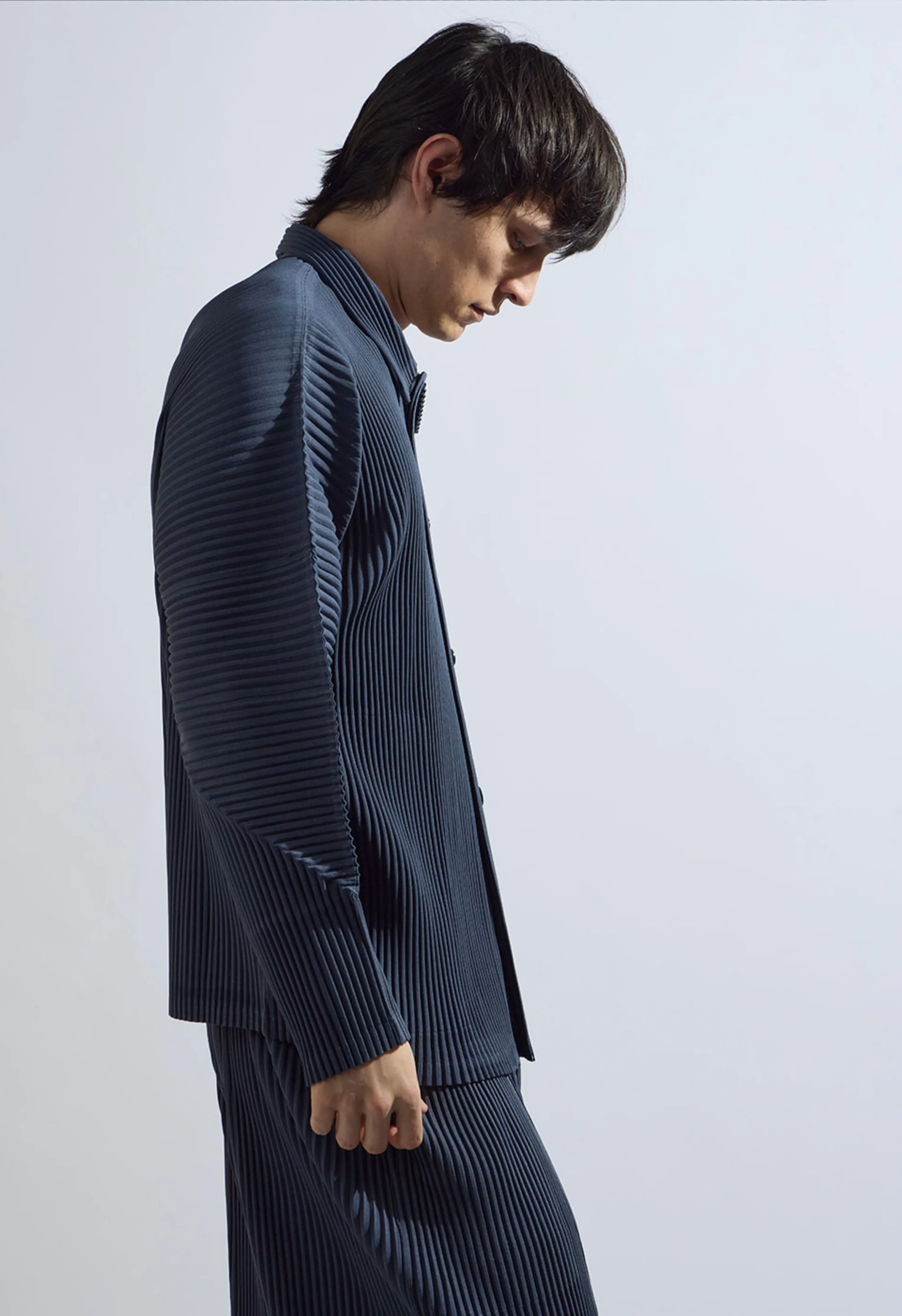 Pleated Long Sleeve in Navy