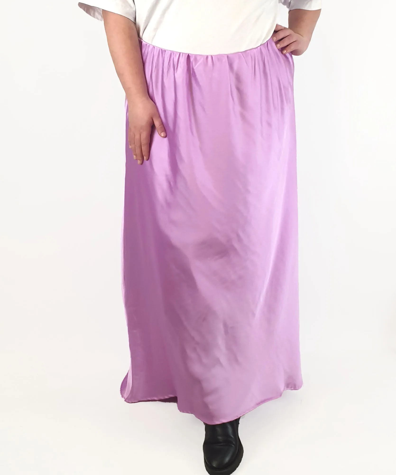 Proud Poppy purple silky feel skirt size 28