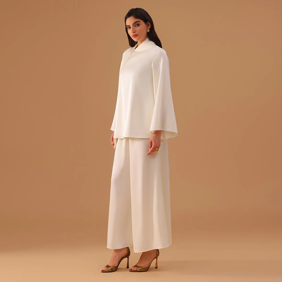 Relaxed-Fit Long-Sleeve Top in Ivory