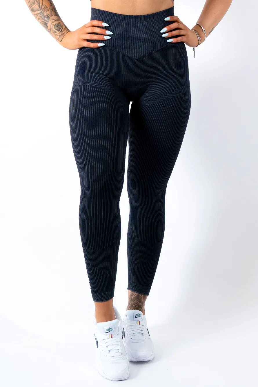 Ruby Rib Scrunchbum Leggings Black
