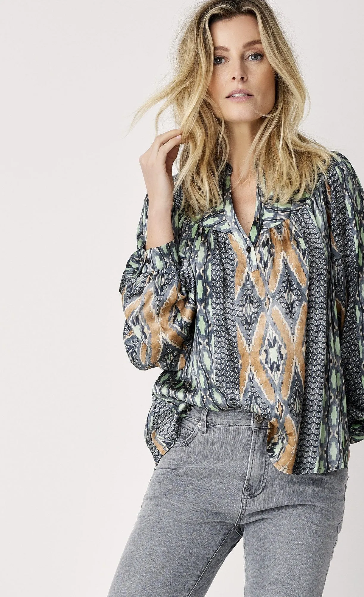 Summum Ikat Print Top