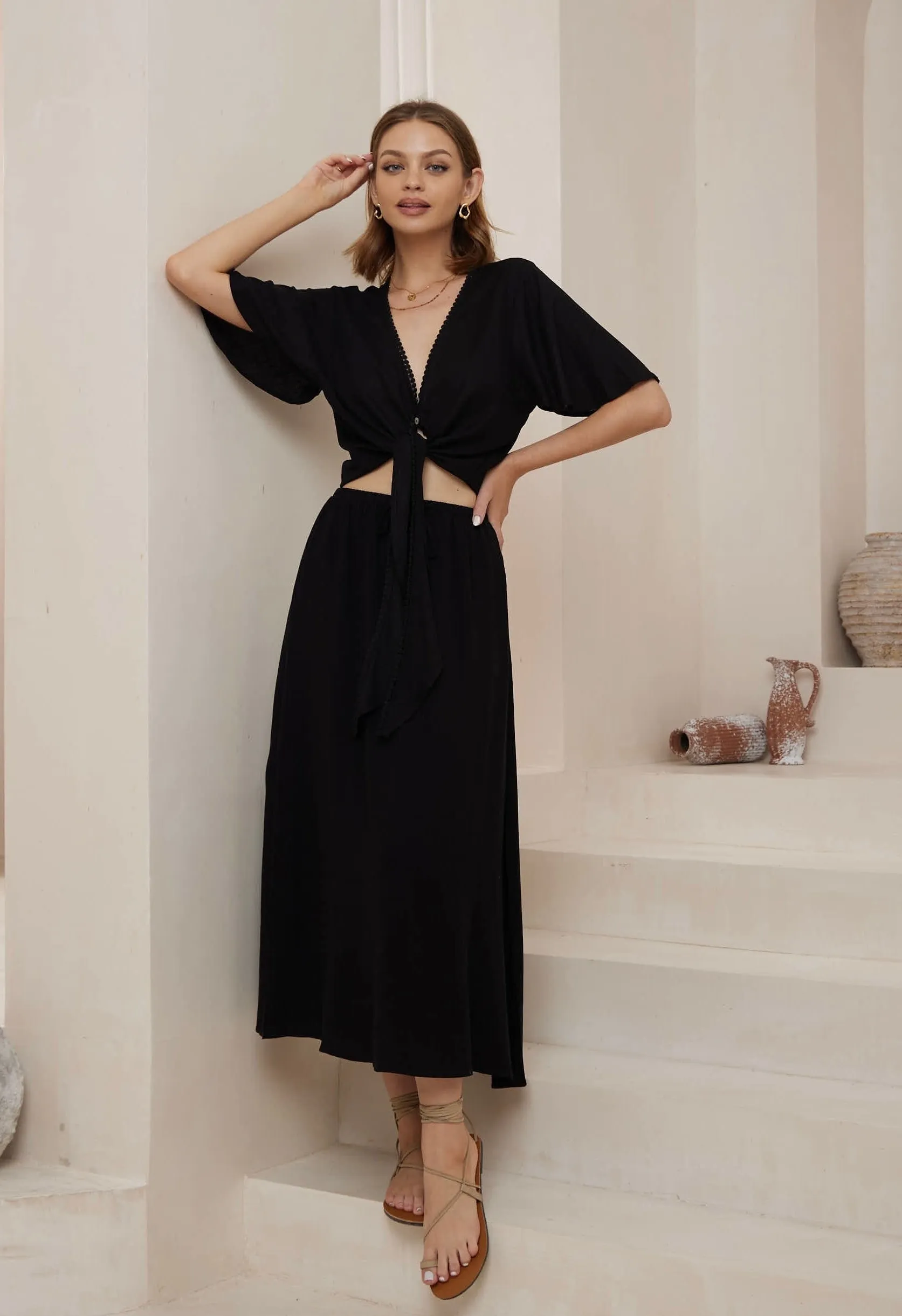 Tala Tie Crop Top -Black