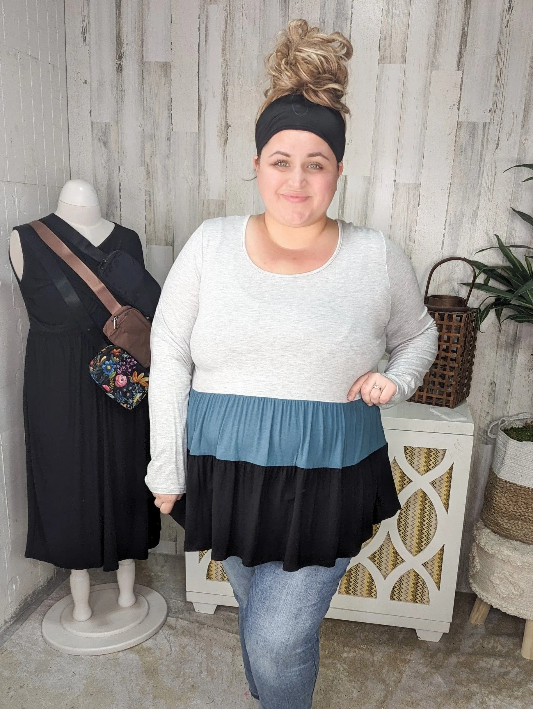 Talia Teal Blocked Shaping Top