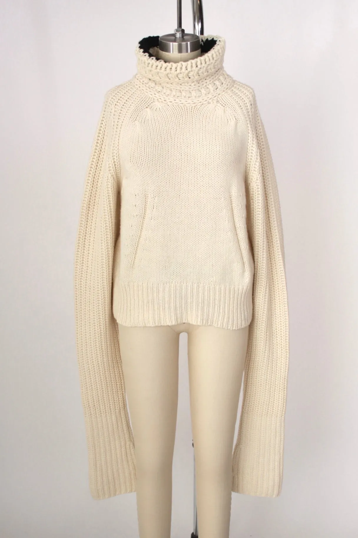 Tod's Wool Crop Sweater