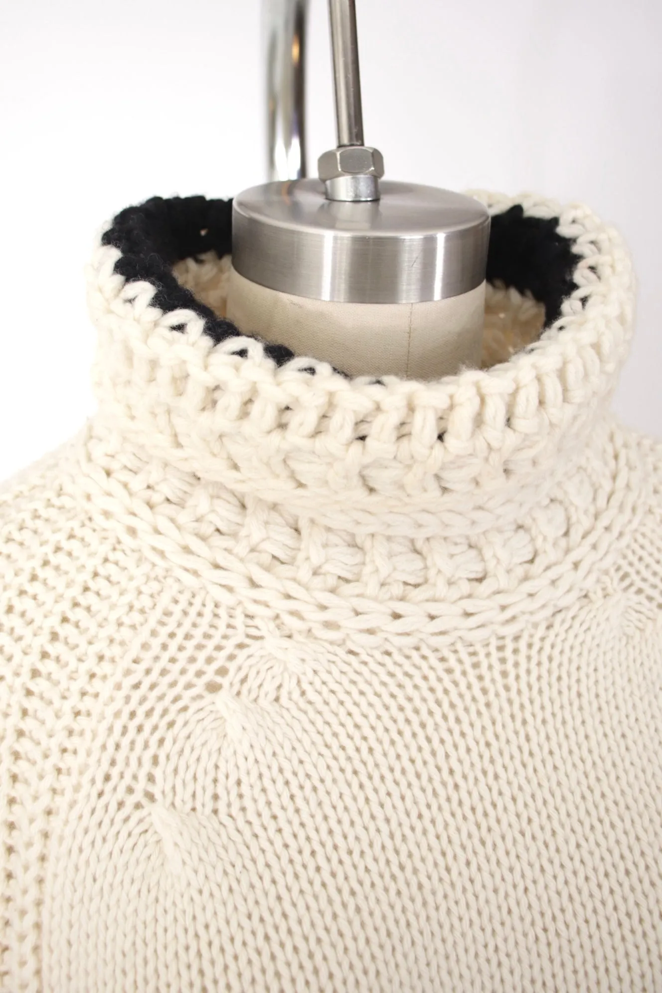 Tod's Wool Crop Sweater