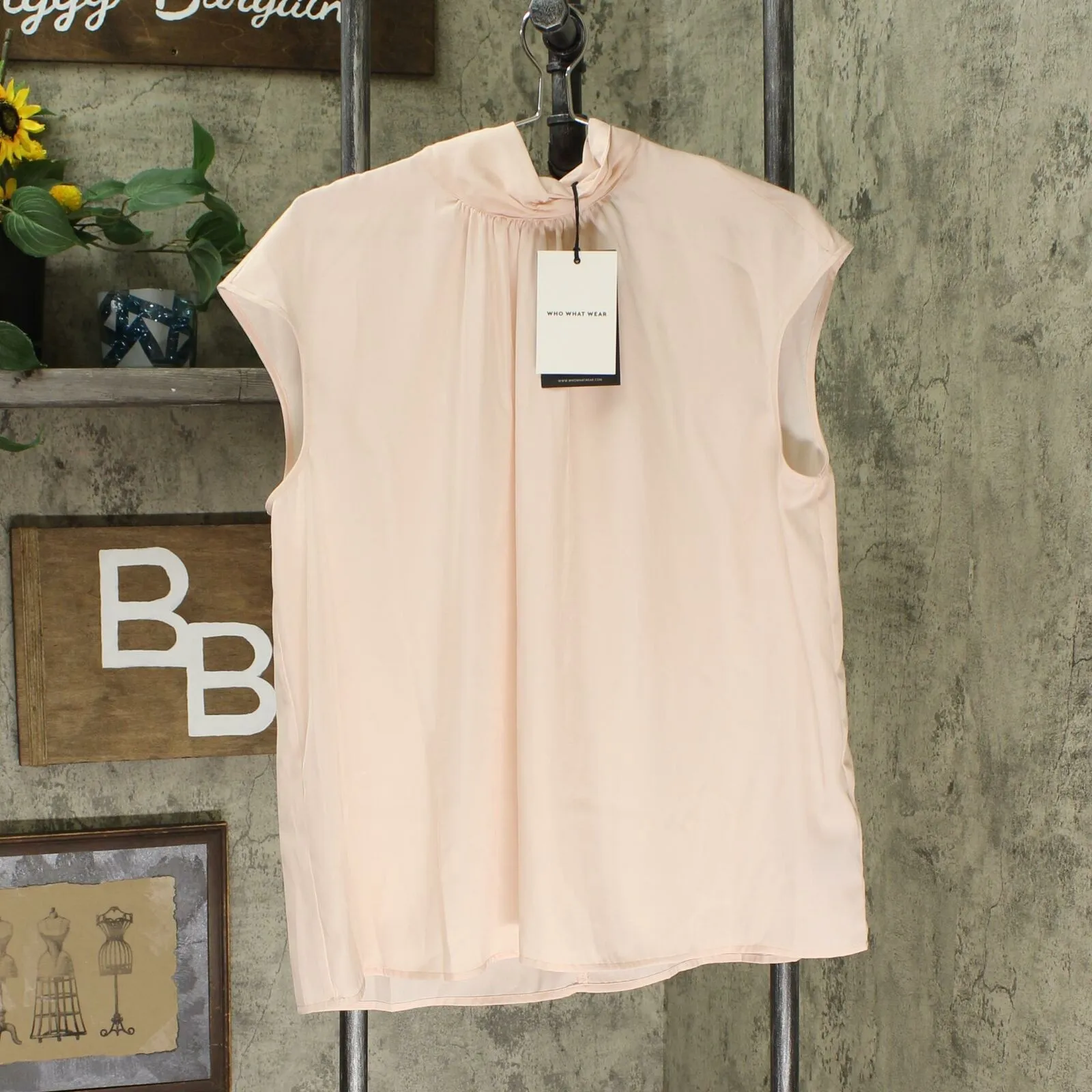 Who What Wear Women's Short Sleeve Mock Neck Blouse
